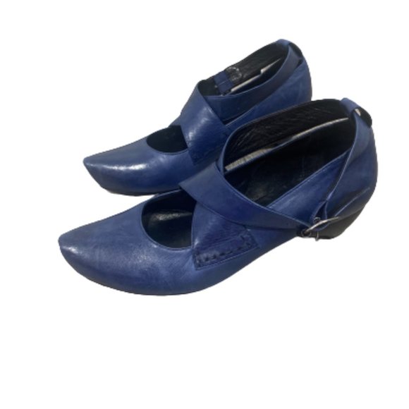 Everybody by BZ Moda Blue Mary Jane Pointed Toe Shoes 36.5 - Picture 1 of 8